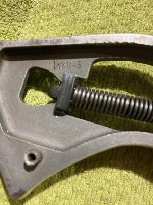 grip frame.jpg